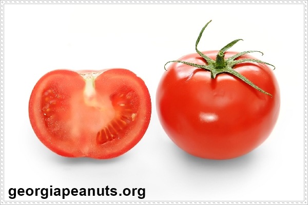 Các thành phần có trong quả cà chua khi ta sử dụng chúng để giảm cân