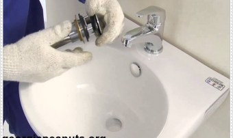Cách thông tắc bồn rửa mặt tại nhà đơn giản