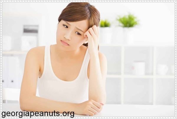 Sự nguy hiểm của kinh nguyệt m&agrave;u đen