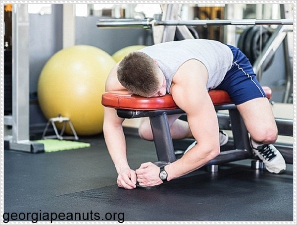 Luyện tập qu&aacute; sức khiến tinh tr&ugrave;ng yếu