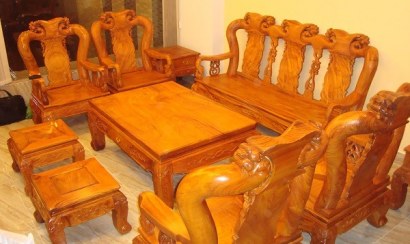 Mẹo đánh bóng bàn ghế gỗ không cần véc-ni