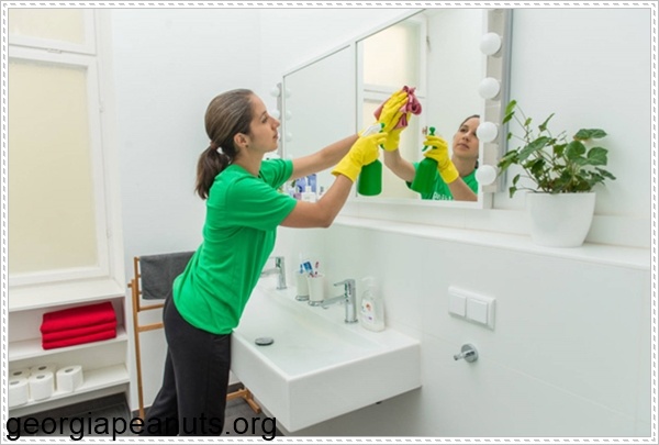 C&aacute;ch lau nh&agrave; nhanh nhất m&agrave; sạch đẹp