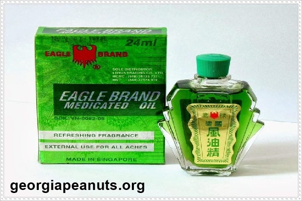 Khử m&ugrave;i h&ocirc;i nh&agrave; vệ sinh bằng dầu gi&oacute;