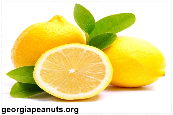 Lau chùi an toàn cho bà bầu với chanh tươi