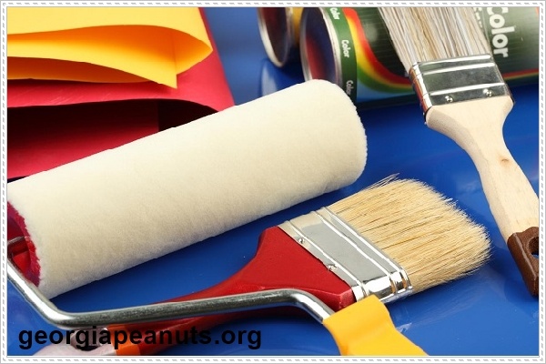 Tẩy rửa vệ sinh trần nhà bằng javen