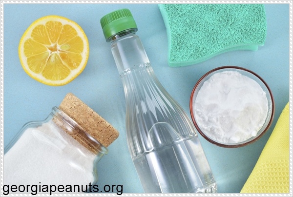 Vệ sinh máy giặt với baking soda