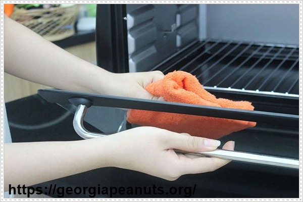 Mẹo vệ sinh nhà bếp