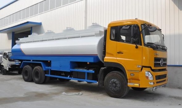 Thuê xe bồn chở nước tưới cây hiệu quả liên hệ 0931.818.553